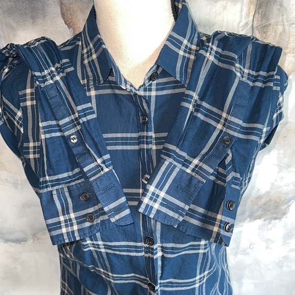 J.Crew Factory Button Up Shirt - Picture 5 of 9